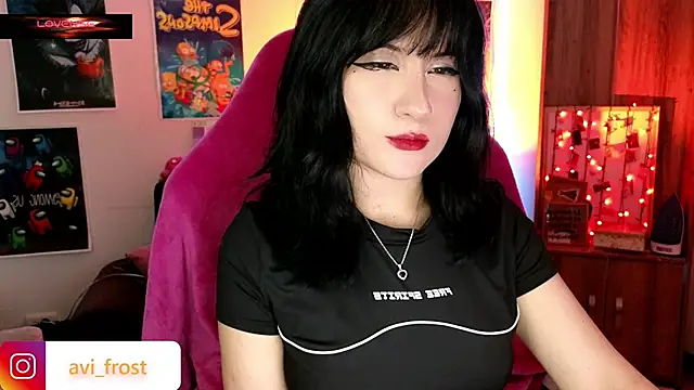 Snapshot of avi_frost chatting on January 2025 09:35:01 AM avi frost online show from January 2025 09:35:01 AM