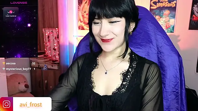 Snapshot of avi_frost chatting on March 2025 07:14:02 AM avi frost online show from March 2025 07:14:02 AM