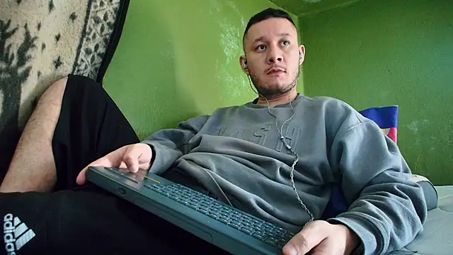 sweet cock28 online show from December 2024 04:24:02 PM