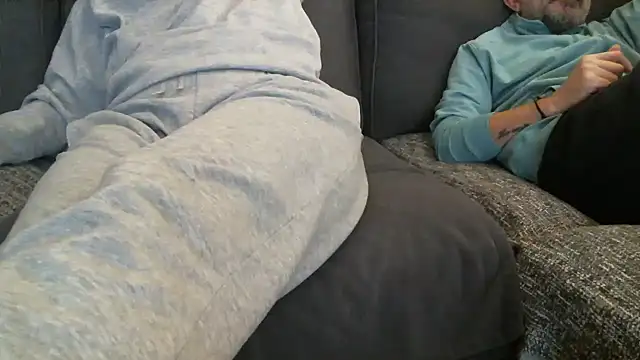 mysteriouscouple001 online show from November 2025 05:44:01 PM