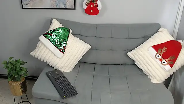 Amber Etan online show from November 2025 03:12:02 PM