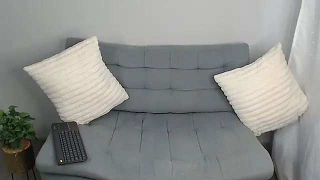 Amber Etan online show from June 2026 02:39:02 PM