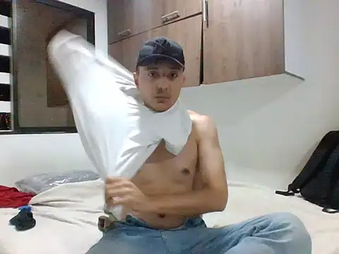 axeldaviid online show from August 2026 03:53:02 AM