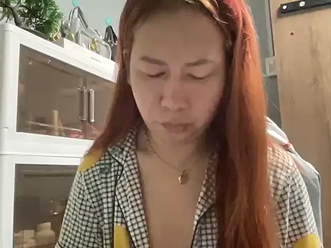 UrLove Marga online show from February 2026 10:41:02 PM