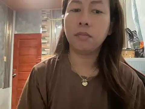 Snapshot of UrLove_Marga chatting on June 2026 10:12:02 PM UrLove Marga online show from June 2026 10:12:02 PM
