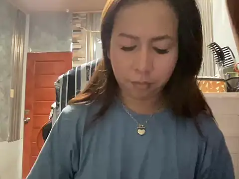 Snapshot of UrLove_Marga chatting on June 2026 11:08:02 PM UrLove Marga online show from June 2026 11:08:02 PM