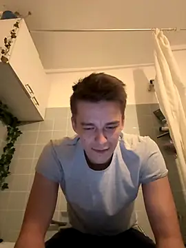 Snapshot of Toyjungee chatting on October 2025 05:02:02 PM Toyjungee online show from October 2025 05:02:02 PM