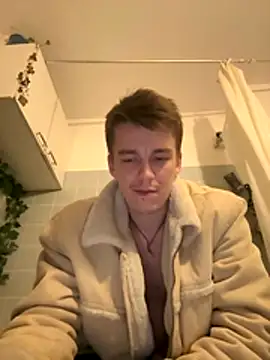 Snapshot of Toyjungee chatting on November 2025 12:10:02 AM Toyjungee online show from November 2025 12:10:02 AM