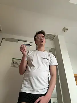 Snapshot of Toyjungee chatting on February 2026 08:54:01 AM Toyjungee online show from February 2026 08:54:01 AM