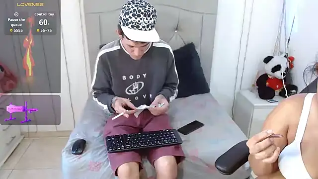Partnerthot2023 online show from October 2025 02:23:02 PM