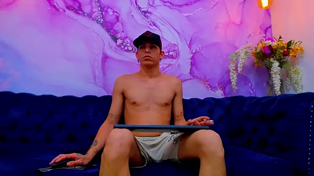 BvlgarVoyss online show from December 2025 08:27:01 PM