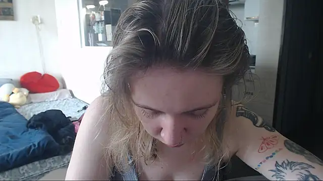Snapshot of amanda_kiss_kiss chatting on March 2025 10:18:02 AM amanda kiss kiss online show from March 2025 10:18:02 AM