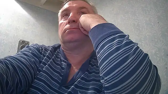 GYurmoka70 online show from October 2025 08:07:02 PM