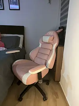 crystal bunny7 online show from December 2024 03:26:01 AM