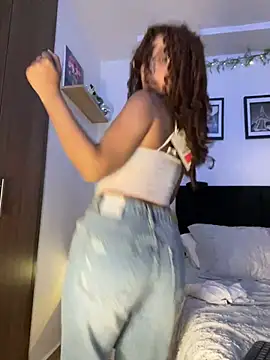 crystal bunny7 online show from February 2025 03:18:02 AM