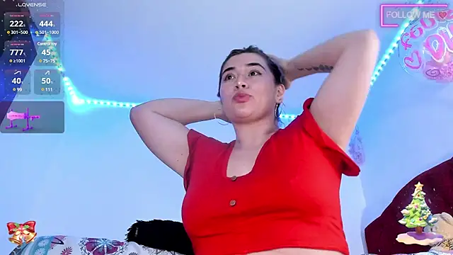 Snapshot of Katty_Evans7 chatting on December 2024 06:43:01 AM Katty Evans7 online show from December 2024 06:43:01 AM