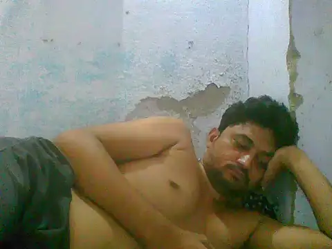 Snapshot of Rocobodymassager chatting on July 2026 07:48:01 AM Rocobodymassager online show from July 2026 07:48:01 AM