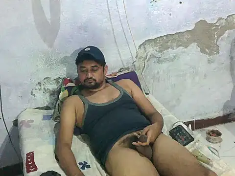 Snapshot of Rocobodymassager chatting on July 2026 02:13:01 PM Rocobodymassager online show from July 2026 02:13:01 PM