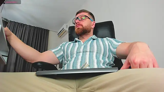 Findom guy online show from February 2026 12:55:01 PM