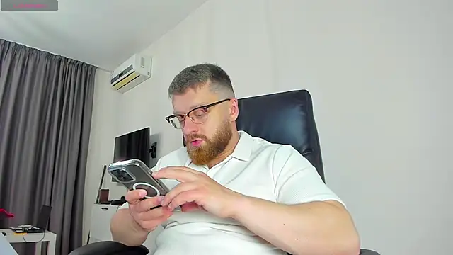 Findom guy online show from March 2026 03:02:01 PM