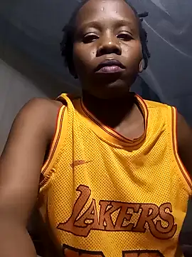 Snapshot of Queentesi chatting on February 2025 05:46:01 PM Queentesi online show from February 2025 05:46:01 PM