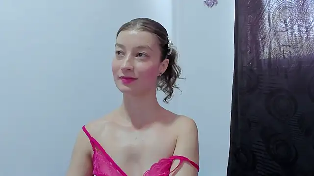 MiiaVolkova online show from September 2025 04:52:01 PM