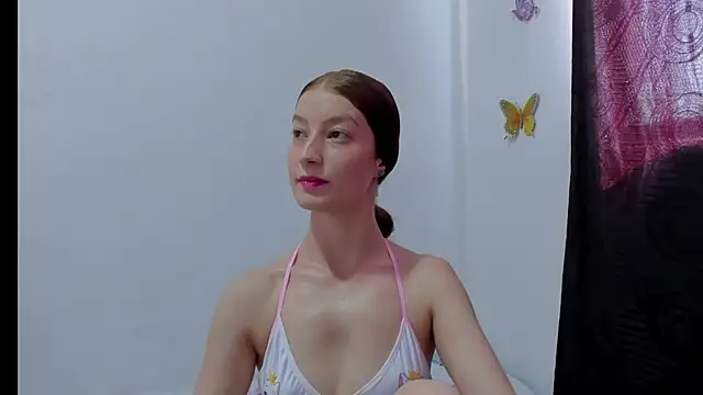 MiiaVolkova online show from December 2025 05:07:02 PM