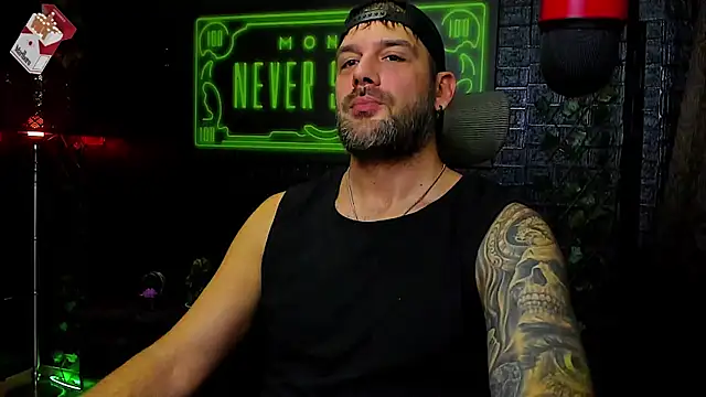 LexXHardy online show from September 2025 04:41:02 PM