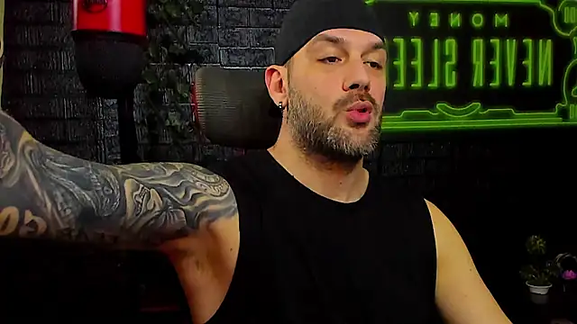 LexXHardy online show from January 2026 07:43:02 AM