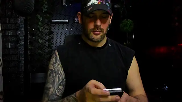 LexXHardy online show from April 2026 06:10:01 PM