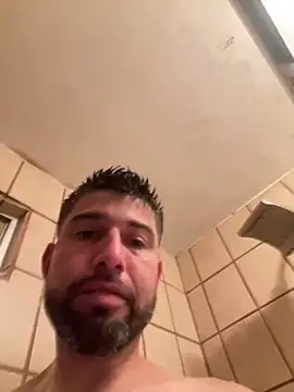 Snapshot of hotraillX chatting on December 2024 01:15:02 AM hotraillX online show from December 2024 01:15:02 AM