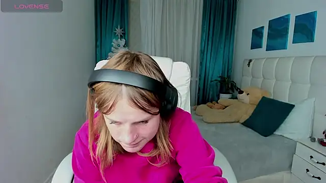 Kathlyn  Heath online show from December 2024 07:05:02 PM