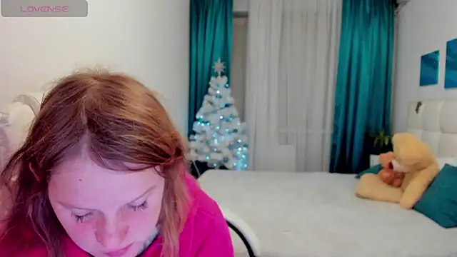 Kathlyn  Heath online show from December 2024 09:29:02 PM