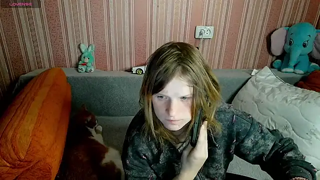 Kathlyn  Heath online show from April 2026 06:13:02 PM