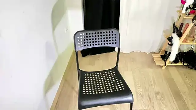 Snapshot of Nisha2708 chatting on March 2025 09:26:01 PM Nisha2708 online show from March 2025 09:26:01 PM