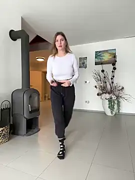 Snapshot of secretcrazy69 chatting on January 2025 12:57:02 PM secretcrazy69 online show from January 2025 12:57:02 PM