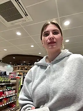 Snapshot of secretcrazy69 chatting on February 2025 09:29:01 PM secretcrazy69 online show from February 2025 09:29:01 PM