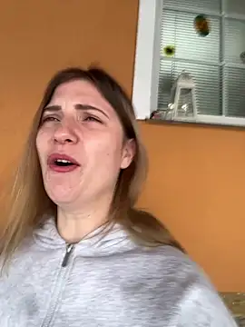 Snapshot of secretcrazy69 chatting on February 2025 07:48:01 AM secretcrazy69 online show from February 2025 07:48:01 AM