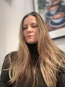 MissAgatha online show from October 2025 02:06:02 PM