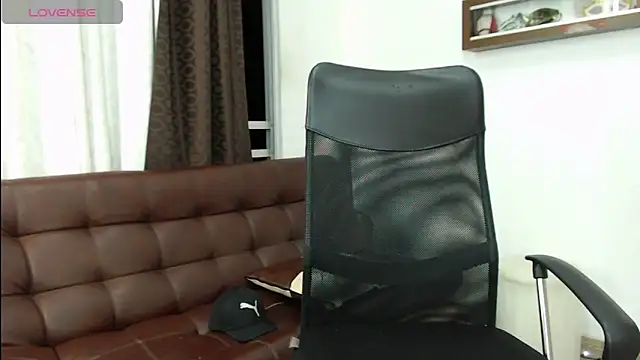 michacosio online show from October 2025 02:53:01 AM