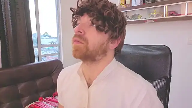 michacosio online show from November 2025 09:46:01 PM