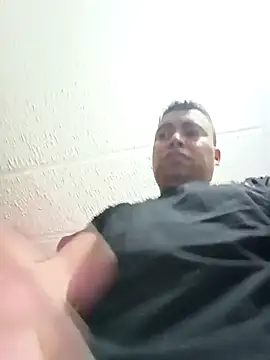 Snapshot of Diego_leon27 chatting on February 2025 11:28:02 AM Diego leon27 online show from February 2025 11:28:02 AM