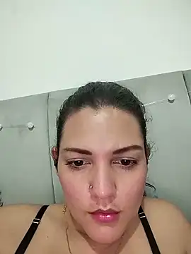 Mia Hampton online show from May 2026 09:31:02 PM
