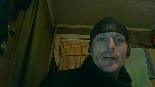 Snapshot of KBONE36 chatting on March 2025 09:10:02 AM KBONE36 online show from March 2025 09:10:02 AM