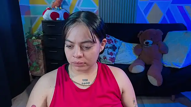 Cuttiealice online show from September 2025 12:50:01 PM