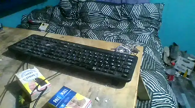 Snapshot of malekon76 chatting on February 2025 08:18:02 AM malekon76 online show from February 2025 08:18:02 AM