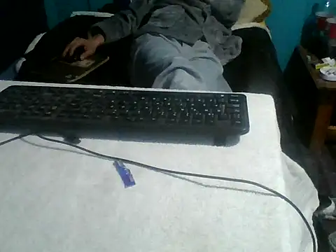 Snapshot of malekon76 chatting on September 2025 09:54:01 AM malekon76 online show from September 2025 09:54:01 AM