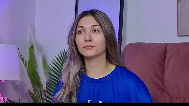 Snapshot of NicolLopeze chatting on November 2025 07:32:01 AM NicolLopeze online show from November 2025 07:32:01 AM