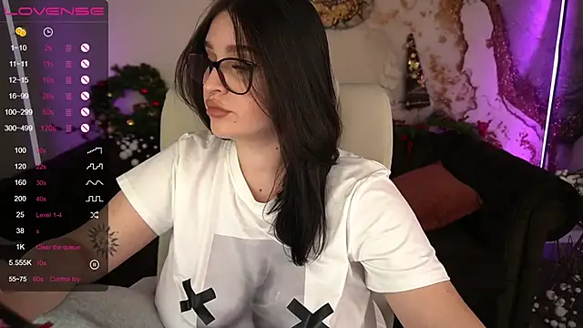 Snapshot of JeysyPotter chatting on January 2025 09:52:02 PM JeysyPotter online show from January 2025 09:52:02 PM