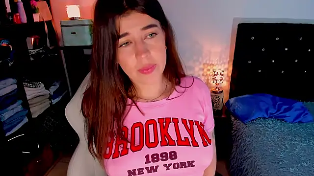 zoe kittylove online show from March 2025 08:30:01 AM